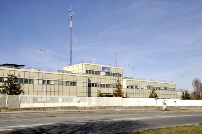 “Lavoratori fantasma sottopagati”: sit-in della UilPost davanti alla sede di Poste a Cuneo “Lavoratori fantasma sottopagati”: sit-in della UilPost davanti alla sede di Poste a Cuneo