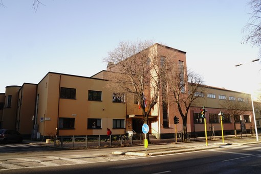 Ex teatro Gil e Grandis, il Comune di Cuneo apre il confronto sul futuro degli edifici di proprietà regionale Ex teatro Gil e Grandis, il Comune di Cuneo apre il confronto sul futuro degli edifici di proprietà regionale
