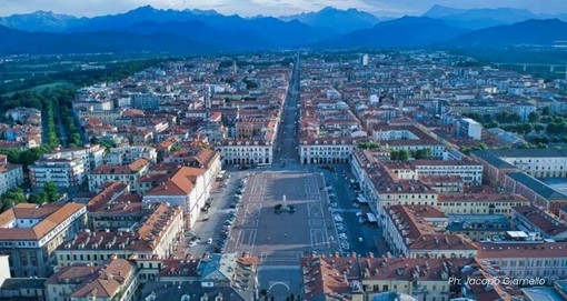 Panorama di Cuneo nella fotografia di Jacopo Giamello