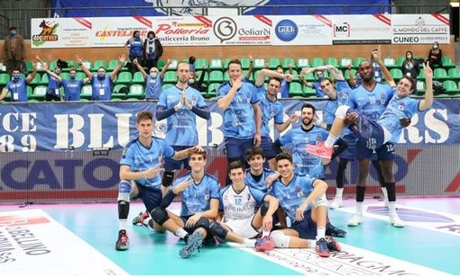 Volley maschile A2 - Cuneo show contro Siena, Serniotti e Wagner nel post match (VIDEO)