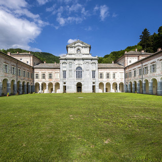 Il Castello di Casotto riapre le porte: dal 4 aprile tornano le visite guidate alla reggia sabauda tra i boschi delle Alpi Liguri