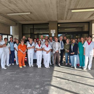 Ceva, targa di riconoscimento ai sanitari del Poveri Infermi Ceva, targa di riconoscimento ai sanitari del Poveri Infermi