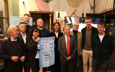 Hospitality d'eccellenza alle gare del Cuneo Volley con l'Enoteca del Roero