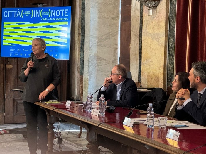 La sindaca Patrizia Manassero nella presentazione di un'edizione di "Città in Note" La sindaca Patrizia Manassero nella presentazione di un'edizione di "Città in Note"