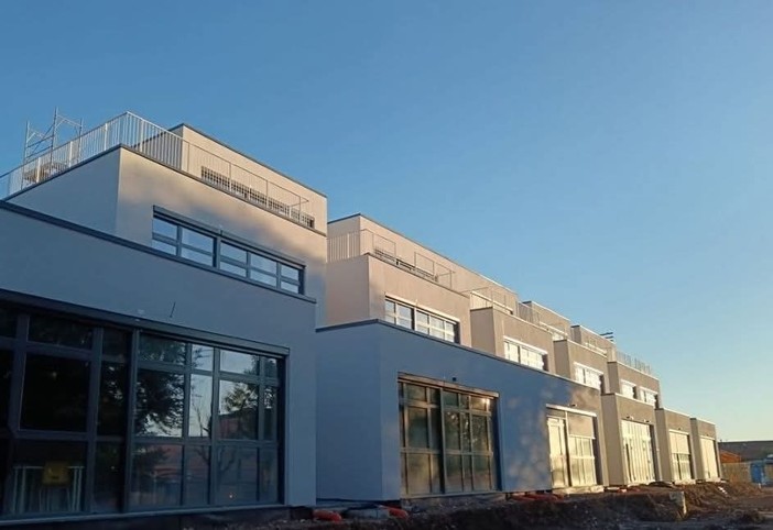 Costigliole Saluzzo inaugura il nuovo polo scolastico: un investimento da 7 milioni per il futuro Costigliole Saluzzo inaugura il nuovo polo scolastico: un investimento da 7 milioni per il futuro