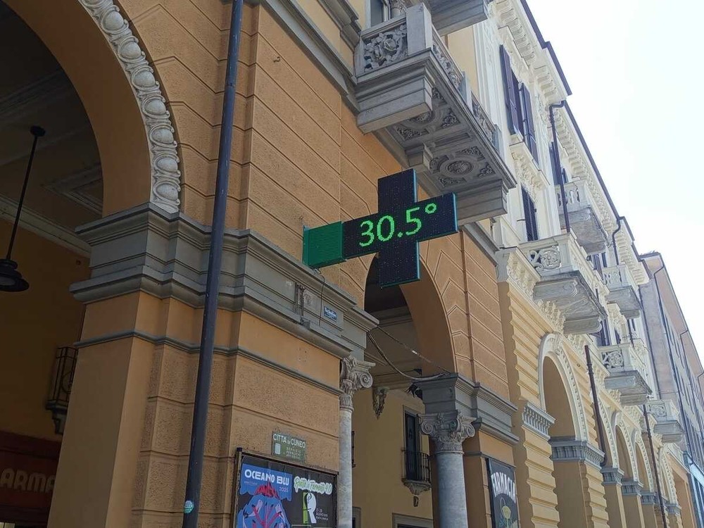 IL METEO / Temporali nel fine settimana, ma la morsa del caldo non si allenta