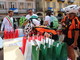 Gruppo di cicliste provenienti da Zermatt accolto in piazza Risorgimento ad Alba