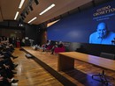 Il Ministro della Difesa Guido Crosetto sul palco con Mario Sechi alla presentazione del suo libro ad Alba Il Ministro della Difesa Guido Crosetto sul palco con Mario Sechi alla presentazione del suo libro ad Alba