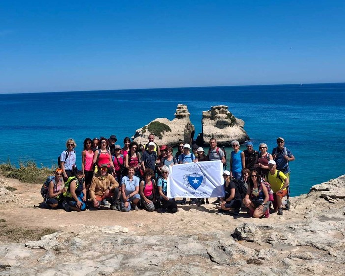 La delegazione albese lungo il cammino del Salento La delegazione albese lungo il cammino del Salento