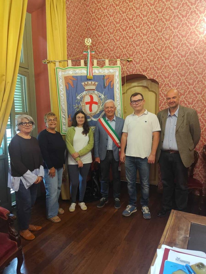 Cherasco, Sofia e Riccardo nuovi volontari del servizio civile all'ufficio turistico Cherasco, Sofia e Riccardo nuovi volontari del servizio civile all'ufficio turistico