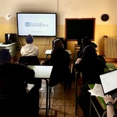 Educazione finanziaria e sostenibilità: la 4B AFM del Denina Pellico Rivoira incontra Banca Etica Educazione finanziaria e sostenibilità: la 4B AFM del Denina Pellico Rivoira incontra Banca Etica