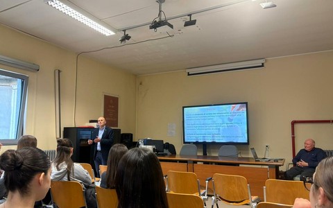 I "Maestri del lavoro" incontrano gli studenti del Denina Pellico Rivoira