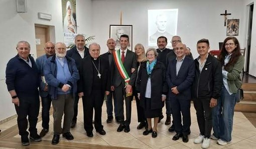 Monchiero ritrova Padre Paolo Abbona: il libro della pronipote riporta a casa il missionario diplomatico della Birmania