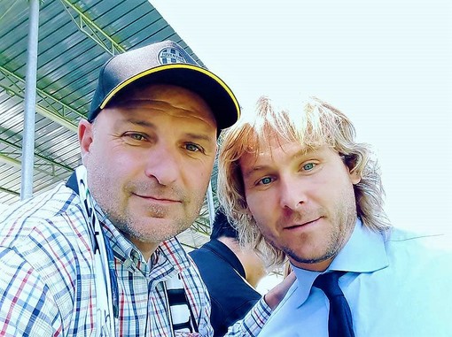 Diego Fraire con Pavel Nedved