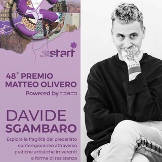 Davide Sgambaro, vincitore del Premio Matteo Olivero di Saluzzo con l'opera Infinite fall (floating) collocata sul fondo della piscina di Saluzzo
