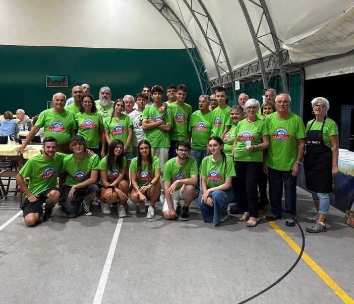 Componenti del direttivo del circolo Acli di Mussotto d'Alba