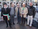 Da sinistra Mario Merlino, assieme al primo direttivo degli Uomini di Mondo. Con lui Gigi Riva, Alberto Gedda, Piero Dadone e Danilo Paparelli Da sinistra Mario Merlino, assieme al primo direttivo degli Uomini di Mondo. Con lui Gigi Riva, Alberto Gedda, Piero Dadone e Danilo Paparelli