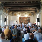 Nasce il Distretto della Filiera della Razza Bovina Piemontese: firmato l'accordo tra Racconigi e Carmagnola Nasce il Distretto della Filiera della Razza Bovina Piemontese: firmato l'accordo tra Racconigi e Carmagnola