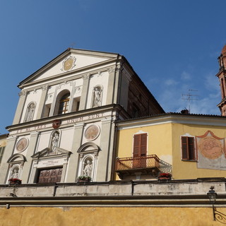 La chiesa della Santissima Trinità, detta dei Battuti Bianchi, a Bra