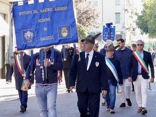 Nelle foto alcuni momenti del 29° raduno degli Artiglieri del Gruppo Aosta - Foto Paola Ravazzi Nelle foto alcuni momenti del 29° raduno degli Artiglieri del Gruppo Aosta - Foto Paola Ravazzi