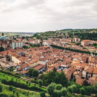 Una veduta del centro langarolo (Ph. Comune di Dogliani) Una veduta del centro langarolo (Ph. Comune di Dogliani)