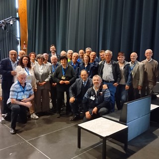 La delegazione cuneese dell'Avis presente all'assemblea regionale
