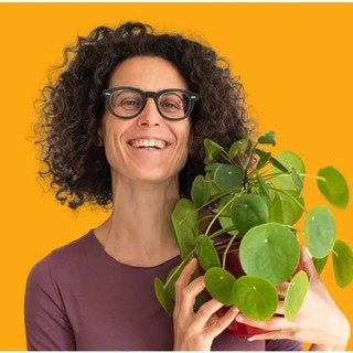 Elisa Nicoli a Caraglio per parlare di eco minimalismo Elisa Nicoli a Caraglio per parlare di eco minimalismo