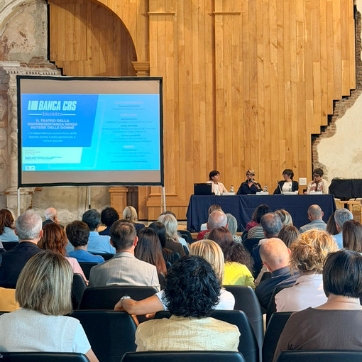 L'indipendenza economica femminile al centro dell'incontro di Banca Crs [VIDEO]