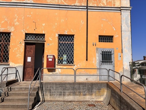 Riapre l’ufficio postale di Envie, nuovamente disponibile  nella versione “Polis”