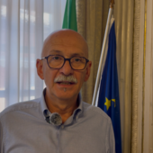 Il sindaco di Busca, Ezio Donadio, su Mirabilia in città: "Qui nascono spettacoli che poi vengono portati in tutto il mondo" Il sindaco di Busca, Ezio Donadio, su Mirabilia in città: "Qui nascono spettacoli che poi vengono portati in tutto il mondo"