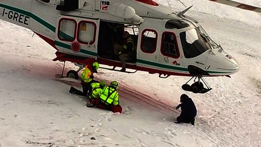 Valanga sulla Bisalta a Peveragno, il Soccorso alpino recupera un ferito in ipotermia