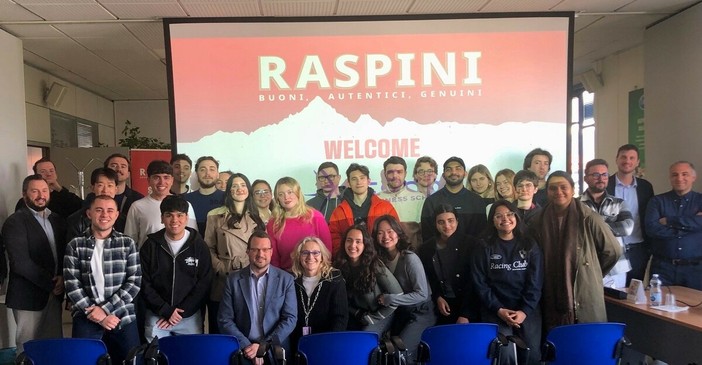 Visita presso lo stabilimento Raspini Visita presso lo stabilimento Raspini