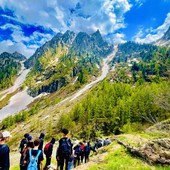 La montagna fa scuola: gli studenti del Cigna Baruffi Garelli esplorano le Alpi Marittime con Cai, Parco e Soccorso Alpino La montagna fa scuola: gli studenti del Cigna Baruffi Garelli esplorano le Alpi Marittime con Cai, Parco e Soccorso Alpino