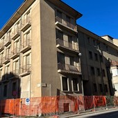 Sono trascorsi 41 anni dalla chiusura del Policlinico e l'edificio continua a versare in situazione di degrado, nonostante promesse (mai mantenute) e variazioni di destinazione d'uso