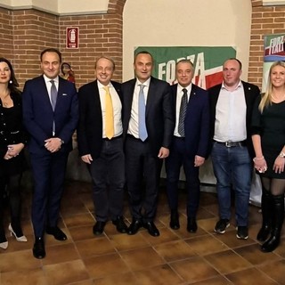 I dirigenti provinciali e regionali di Forza Italia I dirigenti provinciali e regionali di Forza Italia
