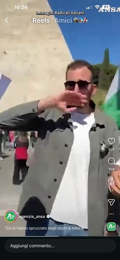 Il politico cuneese Filippo Blengino denuncia: "Aggredito con lo spray al peperoncino al corteo del 25 Aprile"