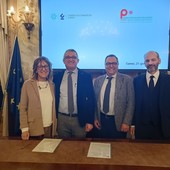 La firma della convenzione tra i vertici Cciaa e quelli di Ceipiemonte La firma della convenzione tra i vertici Cciaa e quelli di Ceipiemonte