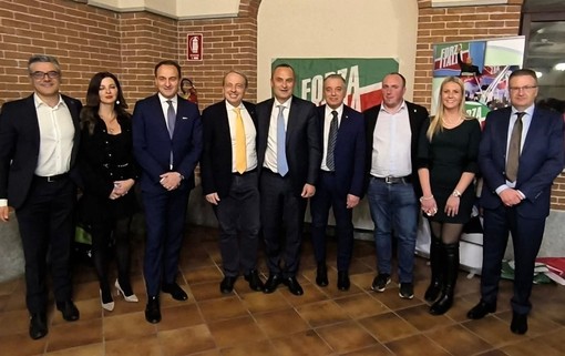 I dirigenti provinciali e regionali di Forza Italia I dirigenti provinciali e regionali di Forza Italia