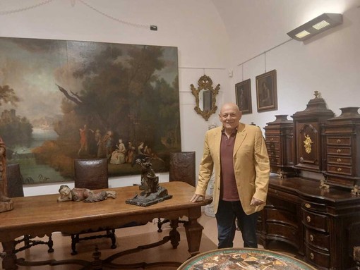 Franco Brancaccio, antiquario saluzzese, curatore della 49° Mostra nazionale dell'Antiquariato di Saluzzo Franco Brancaccio, antiquario saluzzese, curatore della 49° Mostra nazionale dell'Antiquariato di Saluzzo
