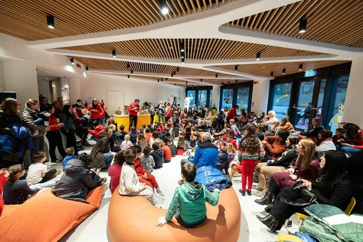 Il Natale al Rondò dei Talenti di Cuneo: un albero. un concorso, una festa Il Natale al Rondò dei Talenti di Cuneo: un albero. un concorso, una festa