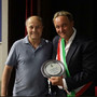 Il dottor Formaggini con il sindaco Emiliano Negro alla consegna del premio "Una vita di lavoro" consegnato dal Comune
