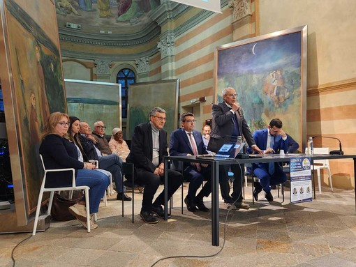 Santo Stefano Belbo: ultime battute della campagna elettorale di Francesco Galluccio Santo Stefano Belbo: ultime battute della campagna elettorale di Francesco Galluccio