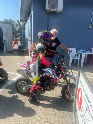 PIT BIKE / Francesca Cagna sesta assoluta e seconda di categoria PIT BIKE / Francesca Cagna sesta assoluta e seconda di categoria