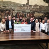 A La Cura nello Sguardo e al Comune di Cesena i fondi raccolti in Illuminata e Illuminatale