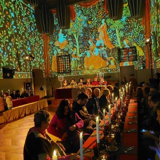 Il banchetto nuziale al Monastero della Stella che ha chiuso i Racconti del Marchesato e aperto la VI Festa del Libro Medievale e antico a Saluzzo Il banchetto nuziale al Monastero della Stella che ha chiuso i Racconti del Marchesato e aperto la VI Festa del Libro Medievale e antico a Saluzzo