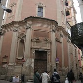 L'ingresso alla chiesa dell'Annunziata