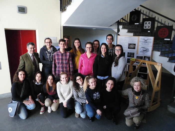 ‘Facciamo luce’: divulgazione scientifica a Fossano con il Liceo Ancina ‘Facciamo luce’: divulgazione scientifica a Fossano con il Liceo Ancina