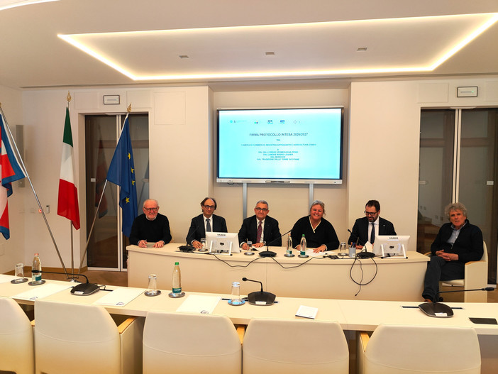 La Camera di Commercio di Cuneo sigla l'intesa per le terre alte con i quattro GAL provinciali