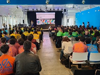 Alcuni scatti dal grande evento in corso al Varco