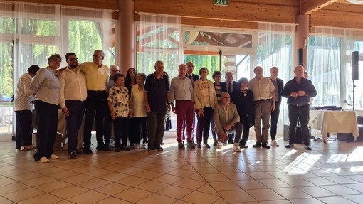 Foto di gruppo dei premiati